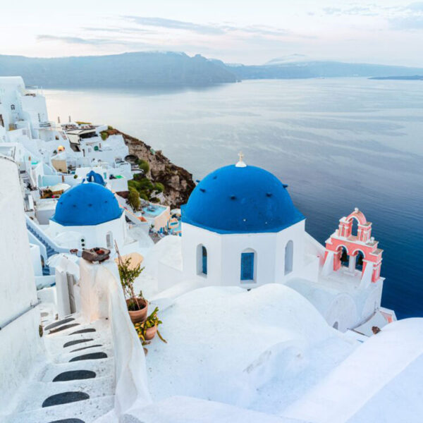 Ocean-views-from-Santorini-greece-honeymoon-travel-agency